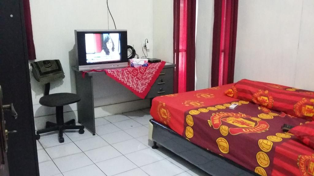 Mayestik Guest House Syariah Jakarta Exterior photo
